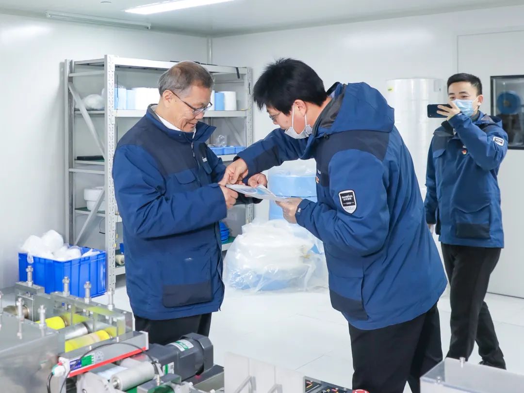 董事长启封开云官方注册-开云(中国)
智能第一个成品口罩