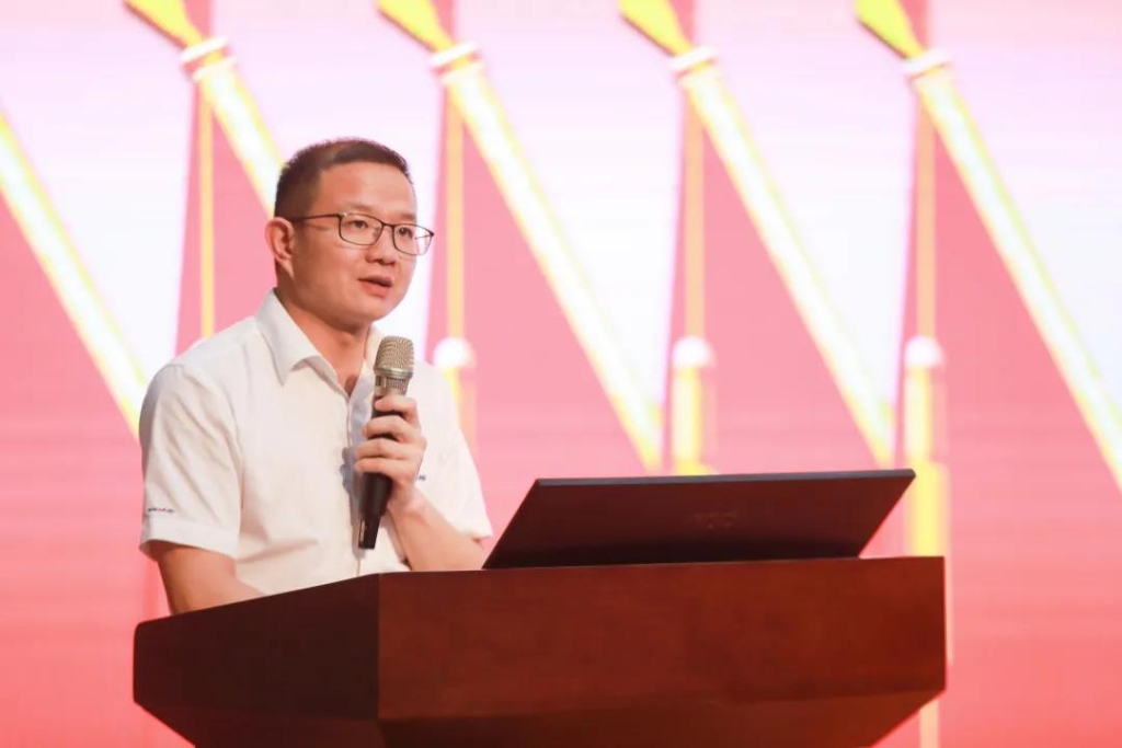 凝心聚力 迎接挑战 共赢开云官方注册-开云(中国)
 ——开云官方注册-开云(中国)
智能五届三次“双代会”胜利召开