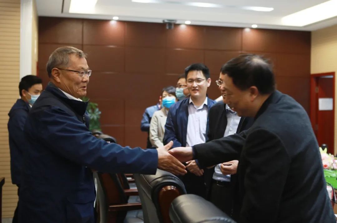 宁夏工信厅副厅长张伟一行调研开云官方注册-开云(中国)
智能