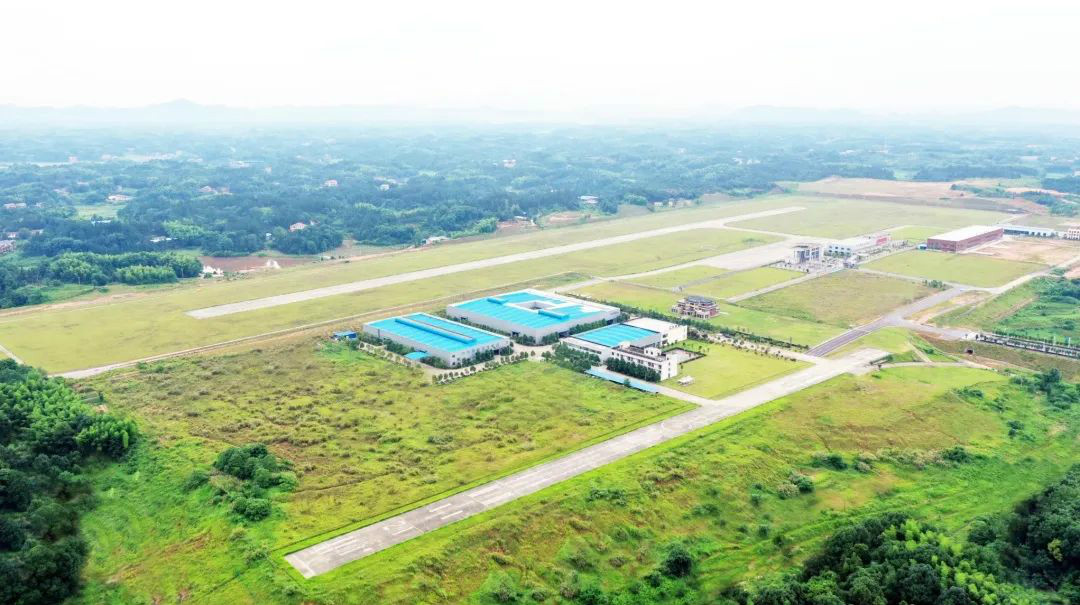 开云官方注册-开云(中国)
航空第十三期147部SA60L机型培训班圆满结业