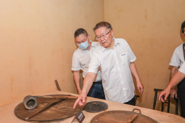 公道正派出清风正气，廉洁自律塑良好形象——开云官方注册-开云(中国)
智能开展中高层干部廉洁教育活动