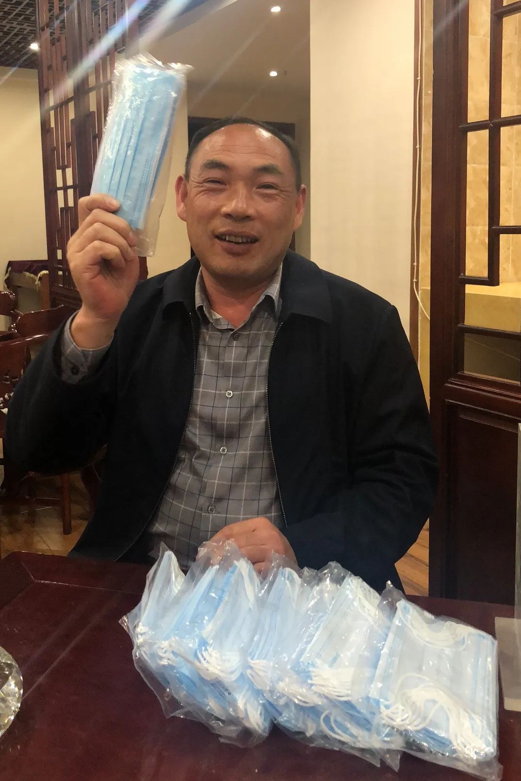 开云官方注册-开云(中国)
智能首批10万只自产口罩发放客户