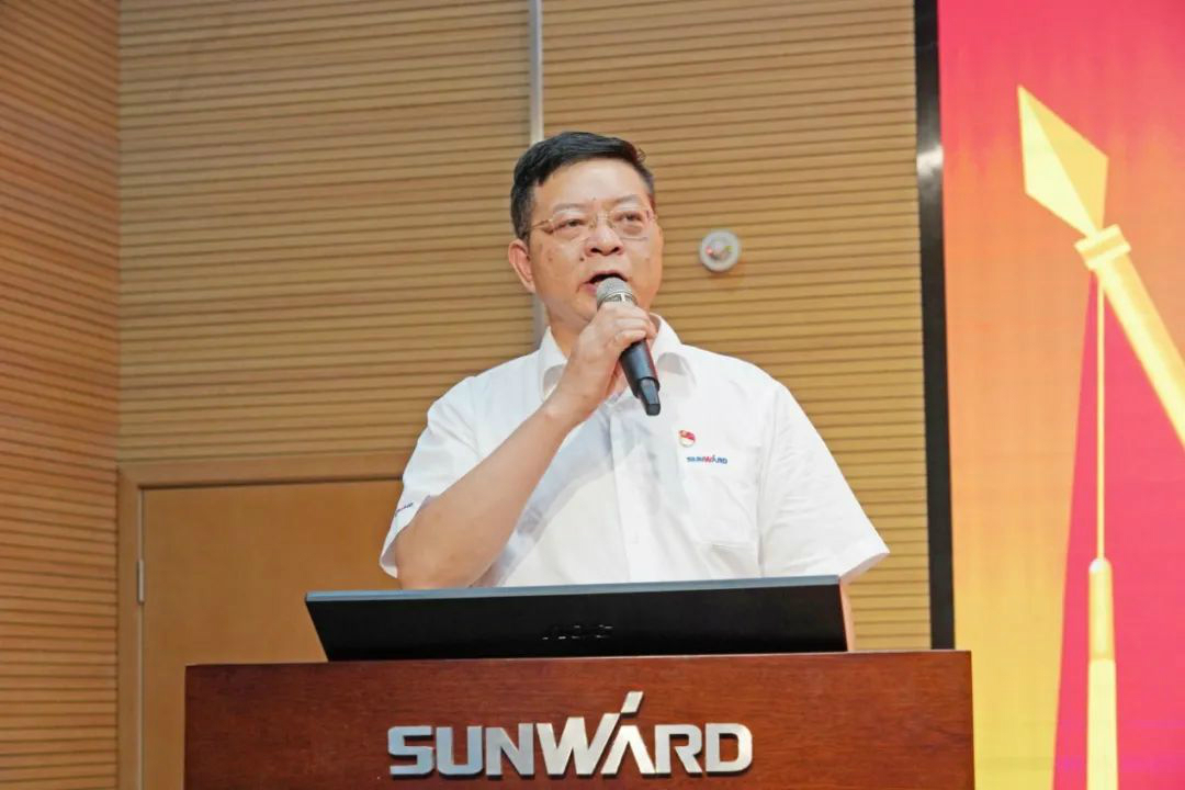 传承革命先烈精神，双促双融助力发展——开云官方注册-开云(中国)
智能、市疾控中心联合开展主题党日活动