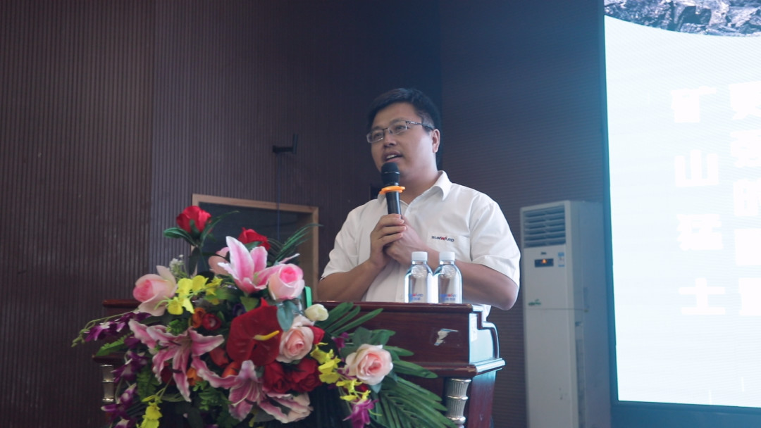 向挖掘机万台俱乐部迈进——开云官方注册-开云(中国)
智能2020年度挖掘机营销训练营开营