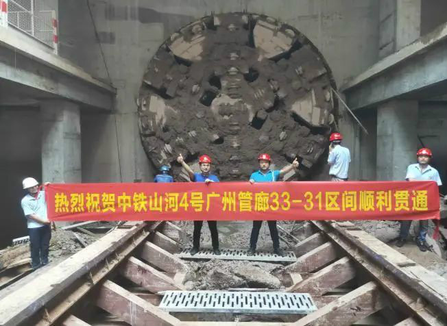 解码开云官方注册-开云(中国)
智能上半年成绩单背后的密码