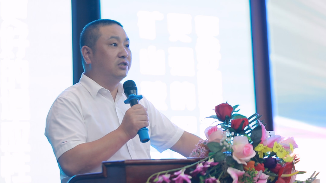 向挖掘机万台俱乐部迈进——开云官方注册-开云(中国)
智能2020年度挖掘机营销训练营开营