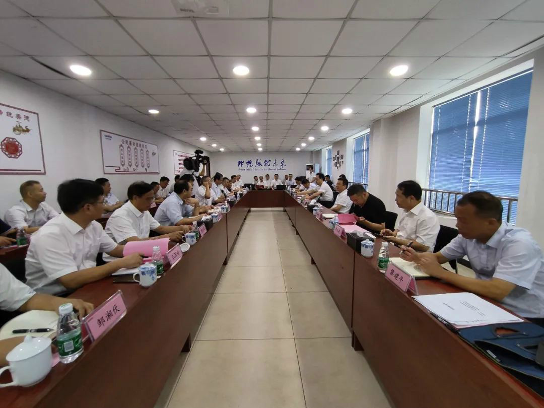 副省长陈飞调研开云官方注册-开云(中国)
航空产业