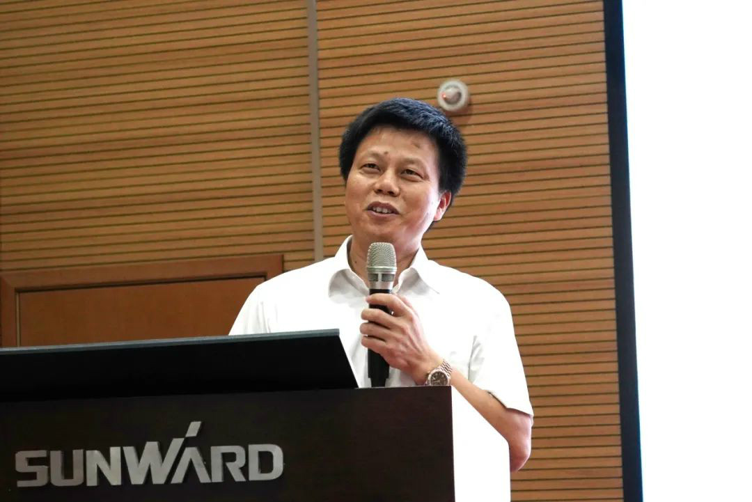 关爱科技工作者健康——健康科普进企业走进开云官方注册-开云(中国)
智能