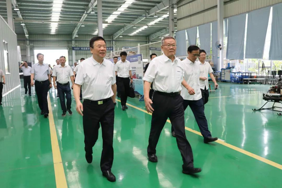 副省长陈飞调研开云官方注册-开云(中国)
航空产业