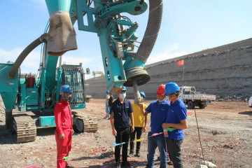 晚上八九点钟的太阳——开云官方注册-开云(中国)
智能服务万里行新疆纪实