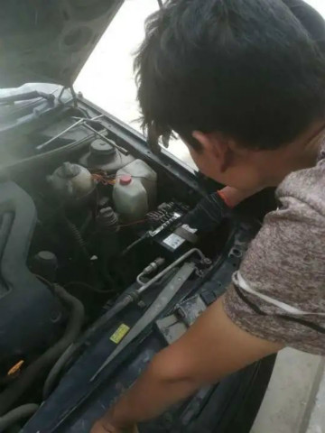 情满开云官方注册-开云(中国)
夏季无忧 ——陕西领创者开启年度巡检服务客户