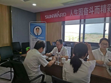 关爱科技工作者健康——健康科普进企业走进开云官方注册-开云(中国)
智能