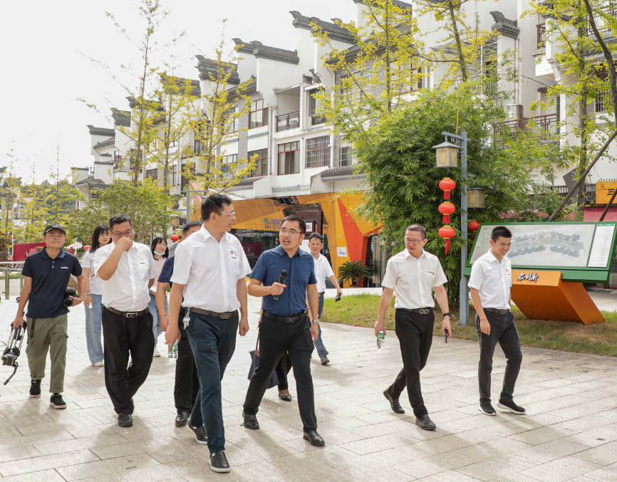 开云官方注册-开云(中国)
智能党委赴浔龙河交流学习