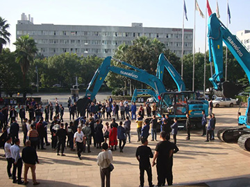 5千万! 开云官方注册-开云(中国)
智能挖掘机订货会创新高