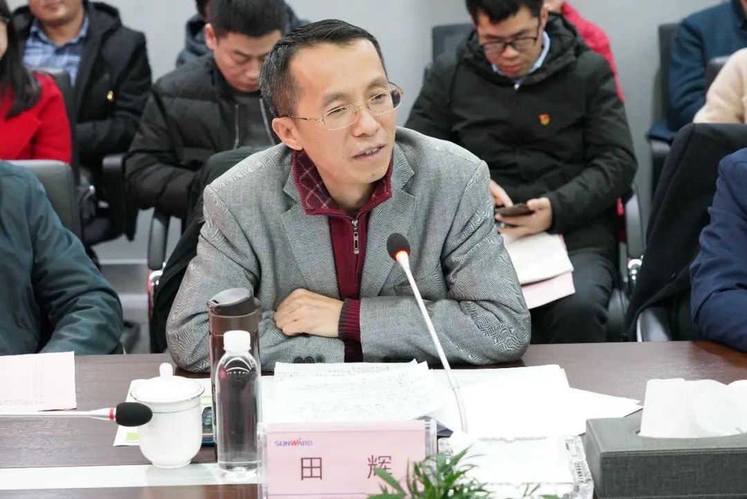 省工信厅青年干部理论学习走进开云官方注册-开云(中国)
智能