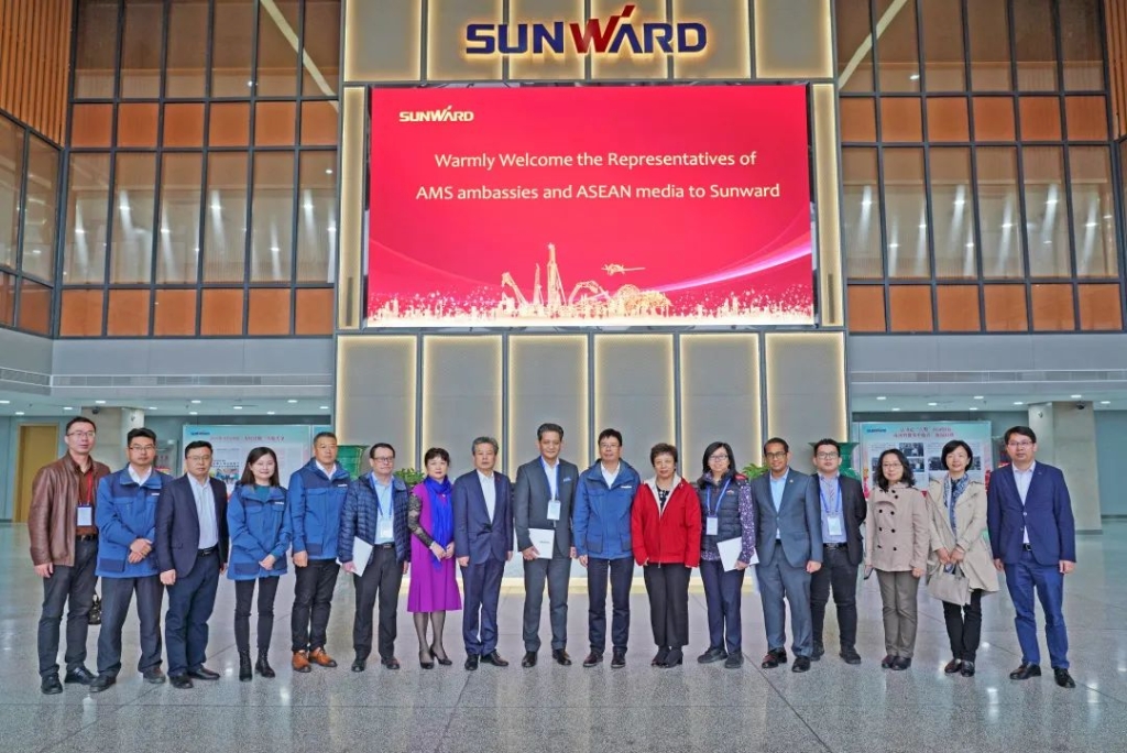 东盟联合参访团考察开云官方注册-开云(中国)
智能