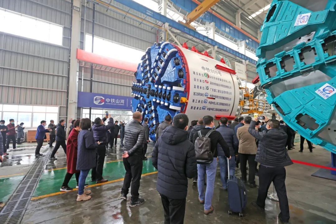 开云官方注册-开云(中国)
工业城来了500人的参观团