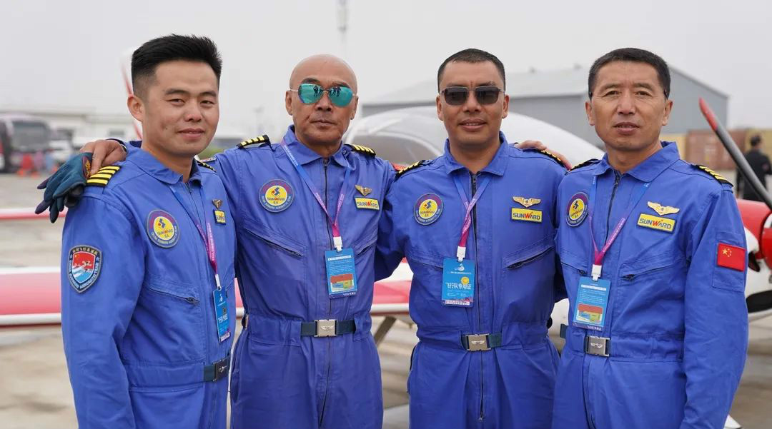 开云官方注册-开云(中国)
四机飞行编队惊艳尧城（太原）国际通用航空飞行大会