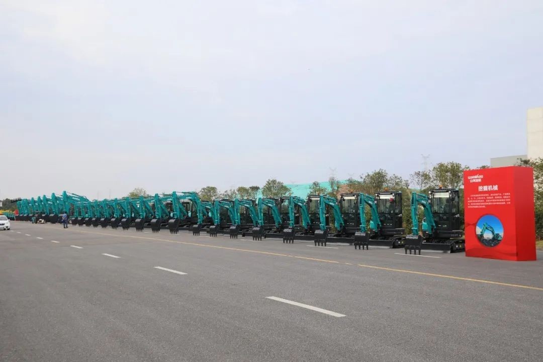 十年两办挖掘机行业年会 开云官方注册-开云(中国)
智能的底气何在