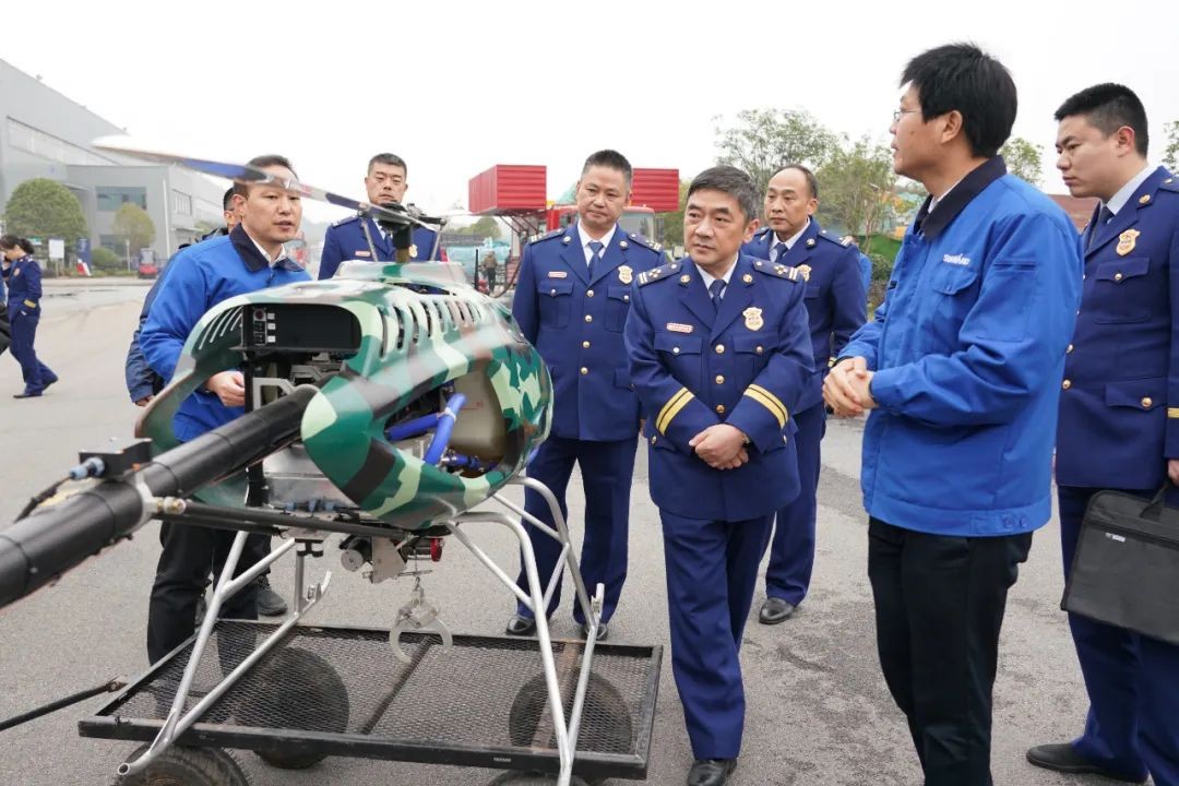 消防救援局考察开云官方注册-开云(中国)
智能无人化应急救援装备