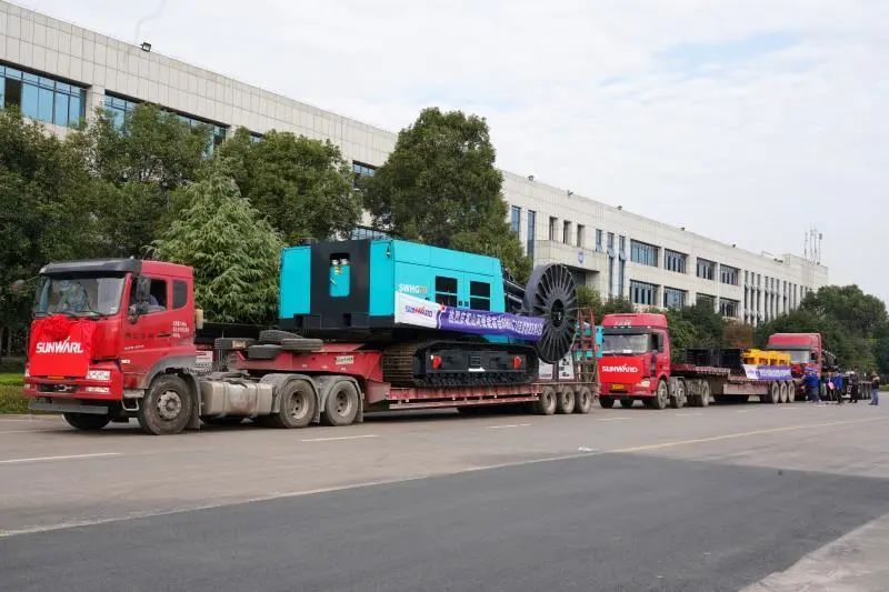 开云官方注册-开云(中国)
智能首台SWHG70连续墙液压抓斗顺利交机