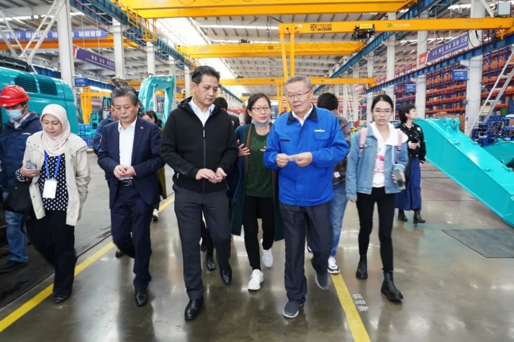 东盟联合参访团考察开云官方注册-开云(中国)
智能