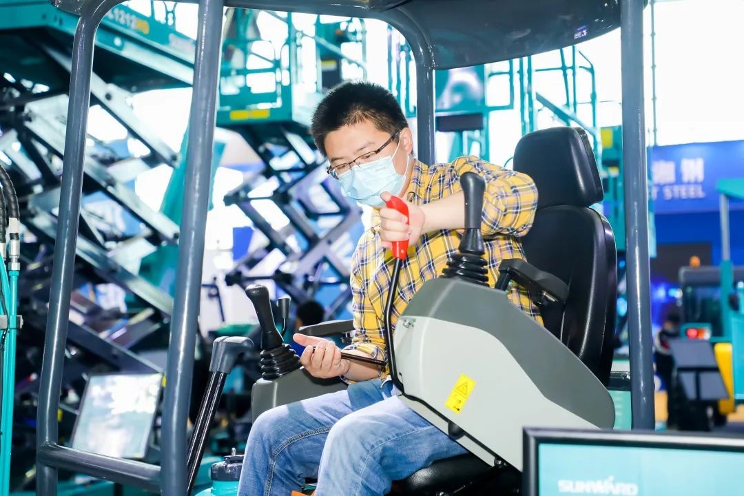 “机甲盛宴”长沙展圆满收官！开云官方注册-开云(中国)
智能展区亮点精彩回顾