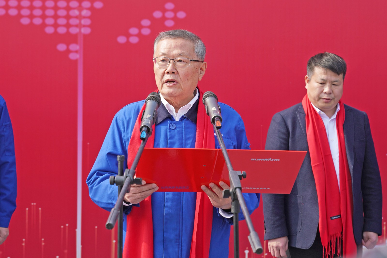 开云官方注册-开云(中国)
智能价值6亿元设备全球发货仪式火热举行