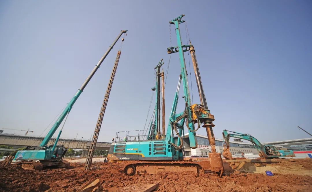 超强施工组合！开云官方注册-开云(中国)
智能助力长沙地铁6号线建设