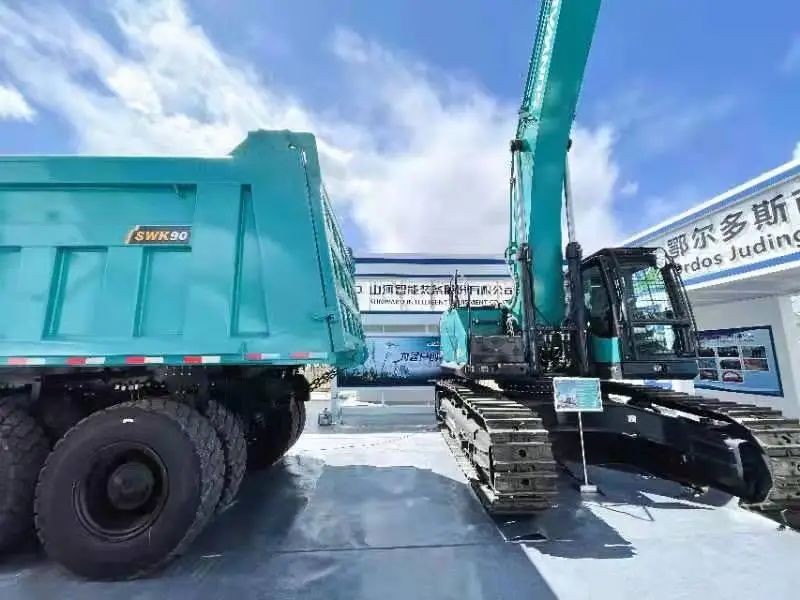 开云官方注册-开云(中国)
智能绿巨人闪亮登场鄂尔多斯国际煤博会