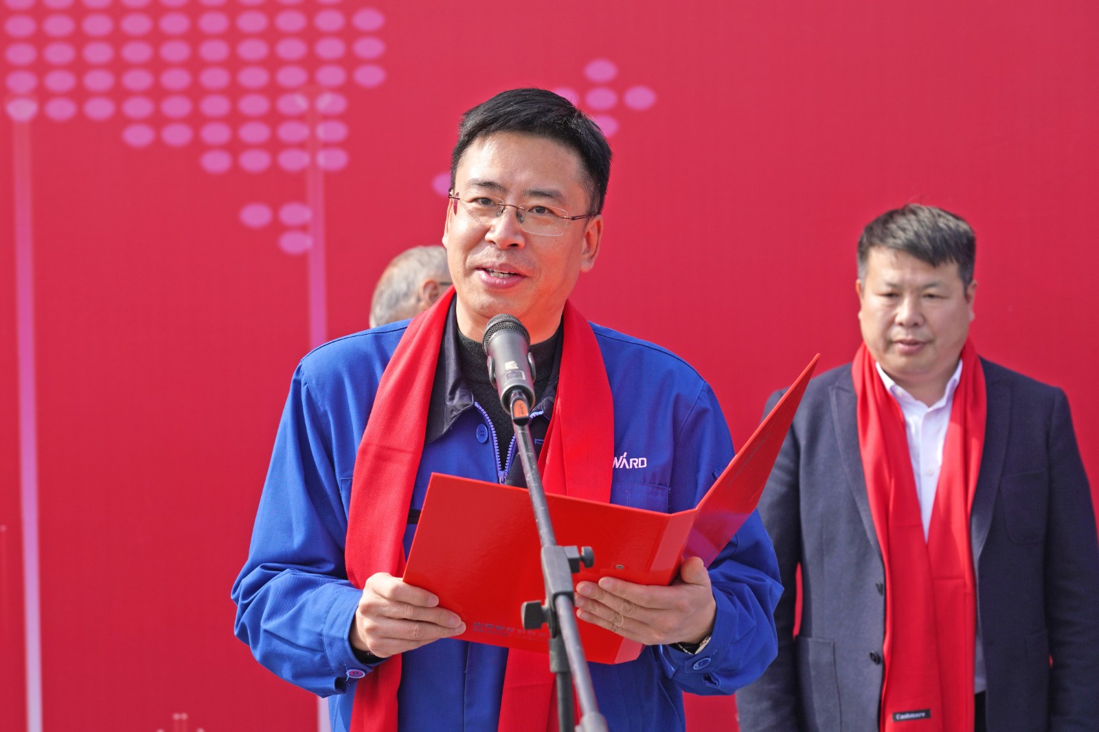 开云官方注册-开云(中国)
智能价值6亿元设备全球发货仪式火热举行