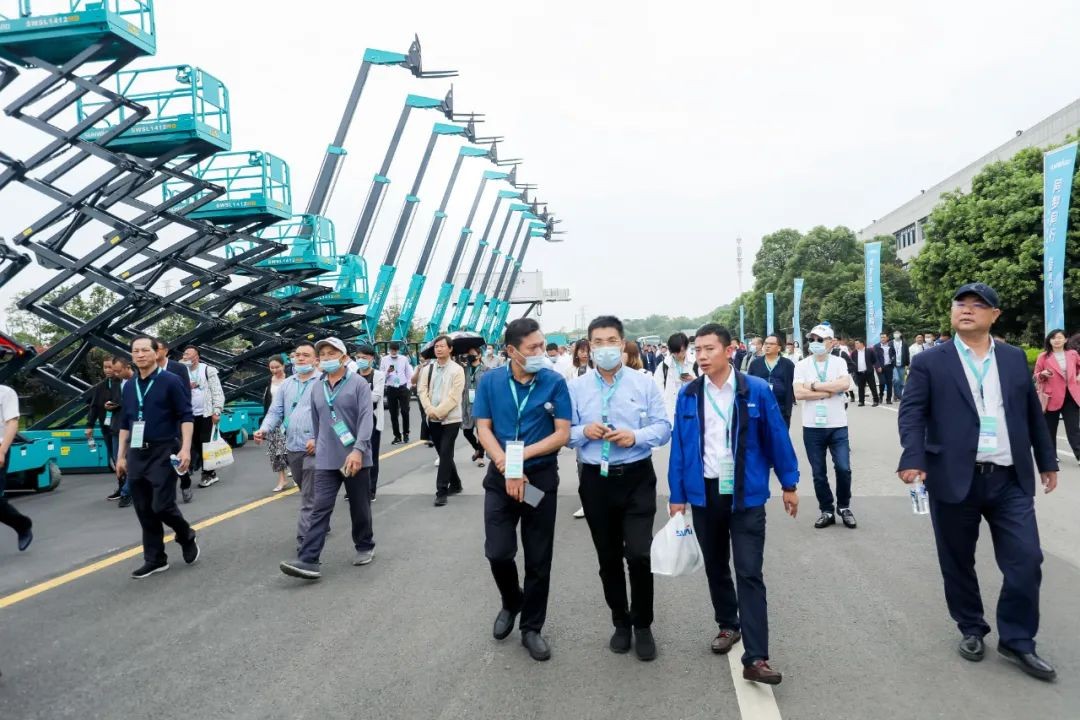 “爆品”出击！开云官方注册-开云(中国)
智能客户交流会签约超8亿元