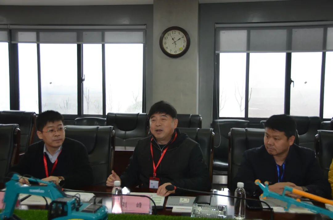 中冶交通考察开云官方注册-开云(中国)
智能