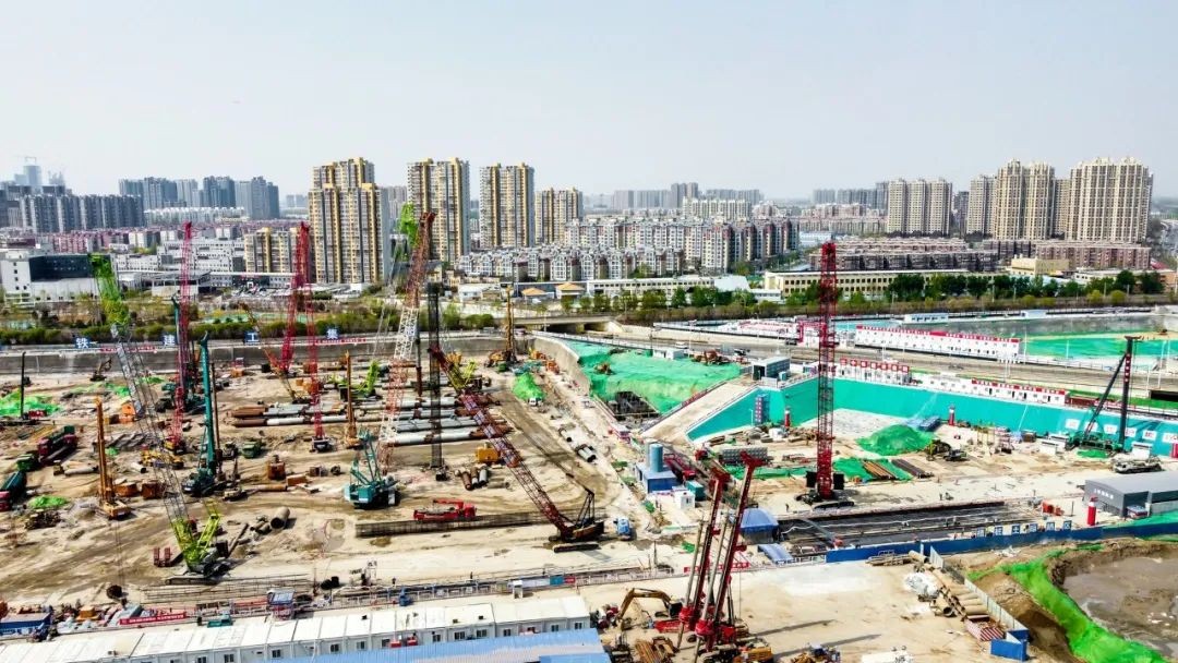 开云官方注册-开云(中国)
智能设备征战亚洲最大地下综合交通枢纽工程