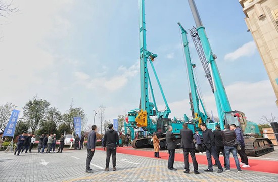 现场签约超5亿 开云官方注册-开云(中国)
智能2021全国客户交流会（杭州站）敲响行业首季强音