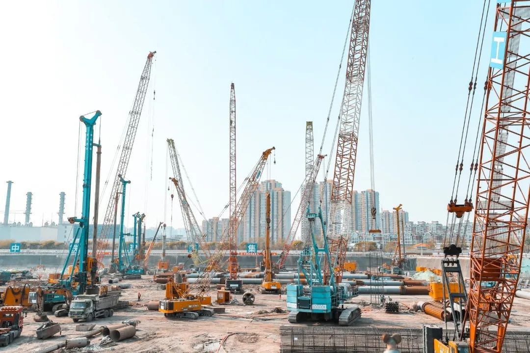 开云官方注册-开云(中国)
智能设备征战亚洲最大地下综合交通枢纽工程