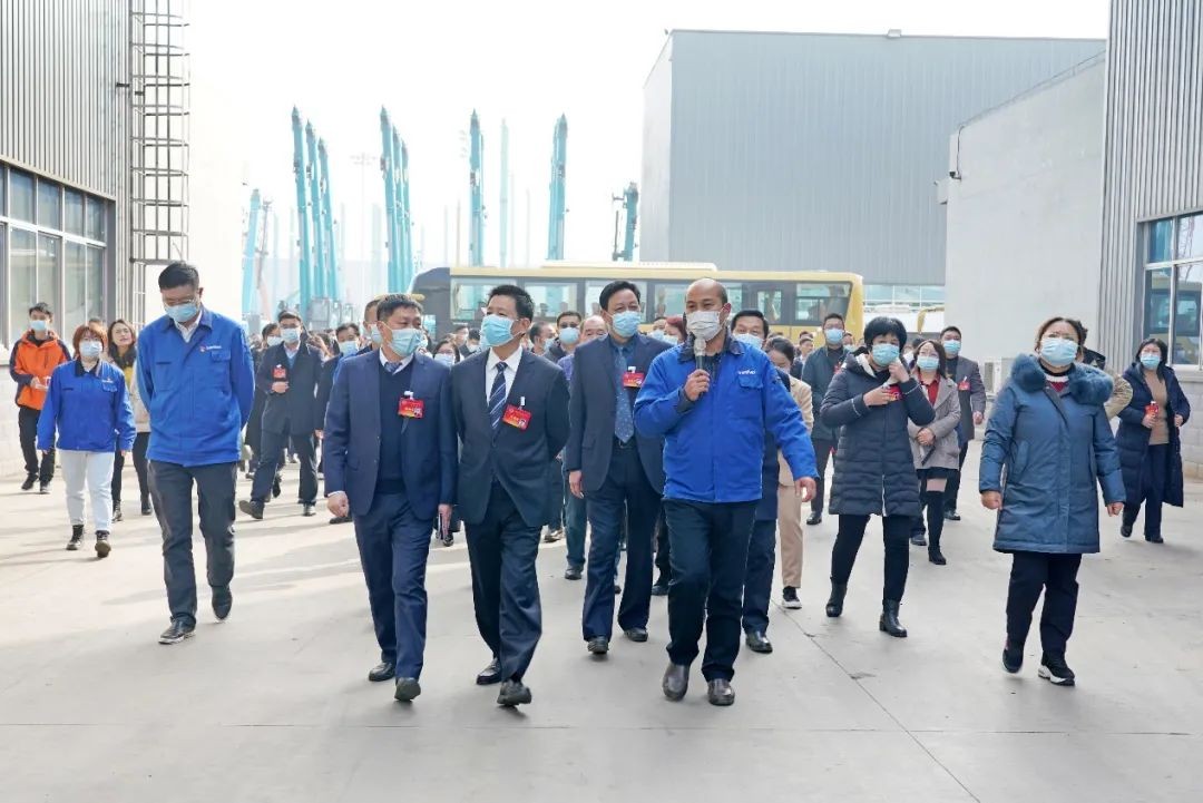 长沙县“两会”观摩团考察开云官方注册-开云(中国)
智能