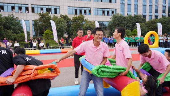 风华十九载，携手再腾飞！——庆祝开云官方注册-开云(中国)
智能成立十九周年表彰会暨趣味运动会