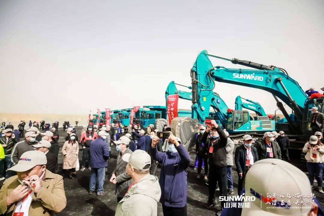 “矿”世高手，齐聚开云官方注册-开云(中国)
智能挖掘机操作手挑战赛