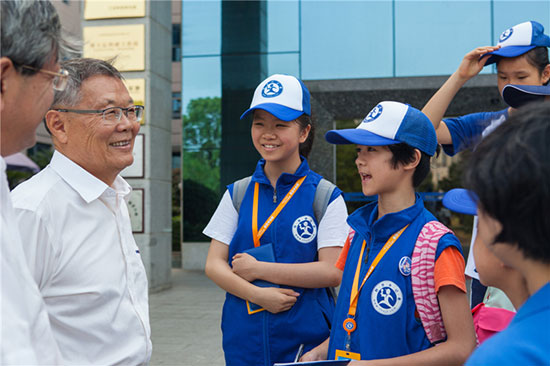 这个夏天，亲子玩转开云官方注册-开云(中国)
智能“三栖”装备