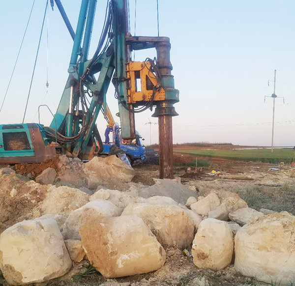 8年购买12台！开云官方注册-开云(中国)
智能旋挖钻陪他走向全国