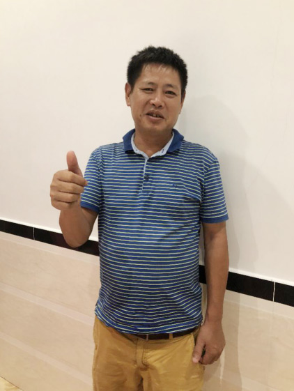 开云官方注册-开云(中国)
智能SWE 215E挖掘机是他的左膀右臂！