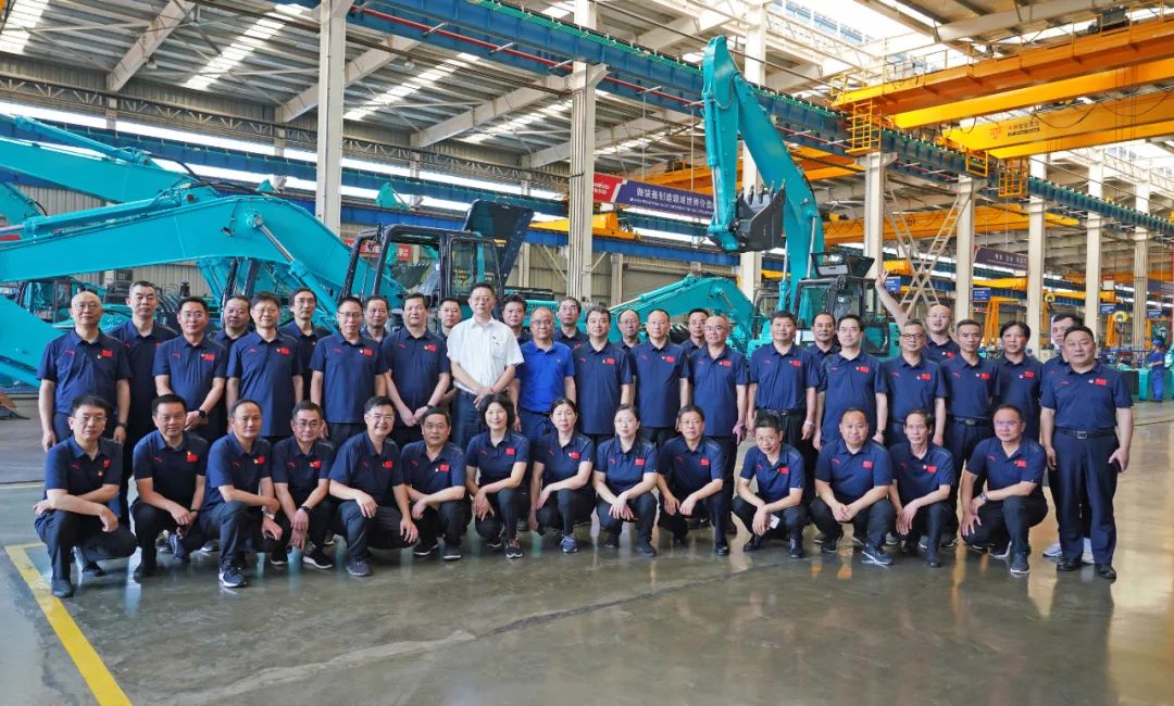 湖南省委党校厅干班赴开云官方注册-开云(中国)
智能开展现场教学活动