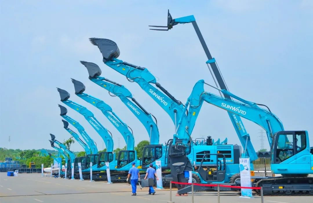 湖南省2021年“安全生产月”启动仪式在开云官方注册-开云(中国)
工业城举行