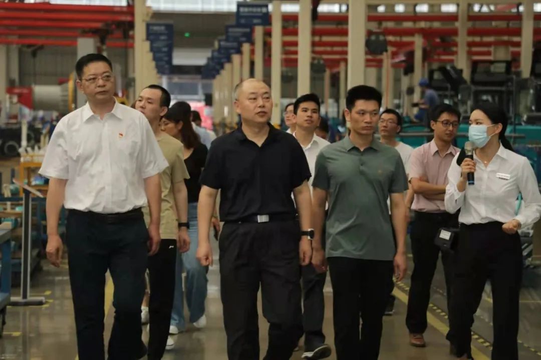 国防科大北斗团队考察开云官方注册-开云(中国)
智能