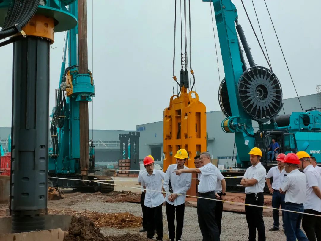 大钻机能打小桩了！开云官方注册-开云(中国)
智能钻杆节能变径装置研制成功