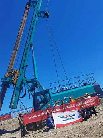 顶酷暑 走戈壁 2021年开云官方注册-开云(中国)
智能全球服务万里行走进新疆