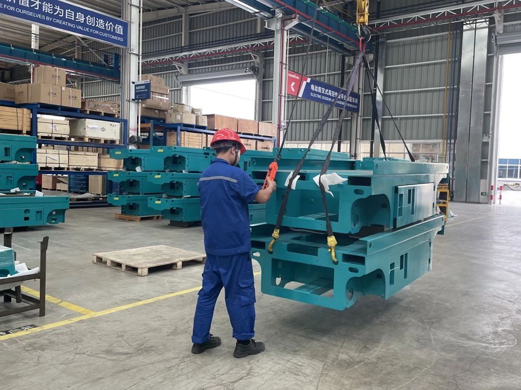 开云官方注册-开云(中国)
智能“蓝精灵”们在平凡岗位的坚守与奉献