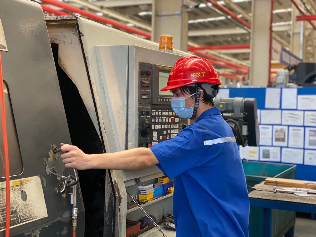 严格防控！开云官方注册-开云(中国)
智能牢筑防疫“长城”