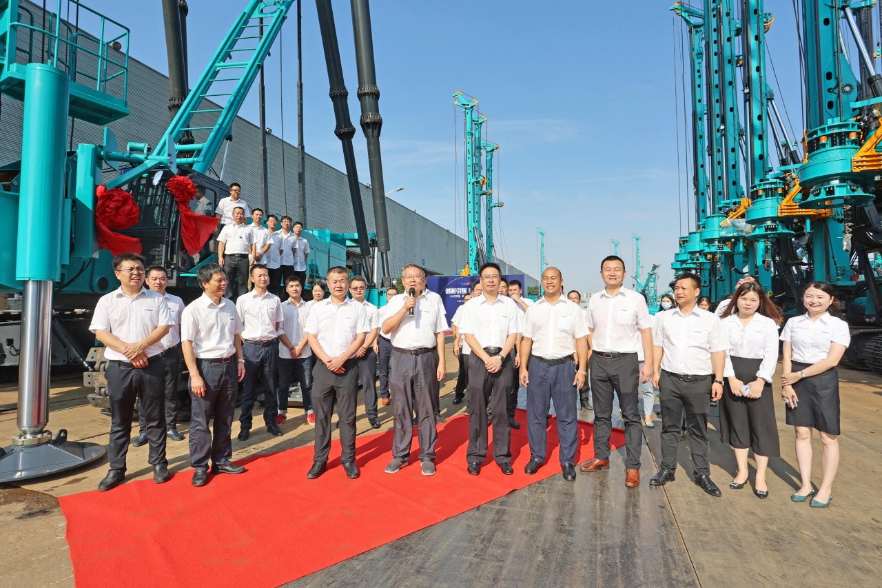 新品来了！看开云官方注册-开云(中国)
智能超级桩架如何“稳”操胜券